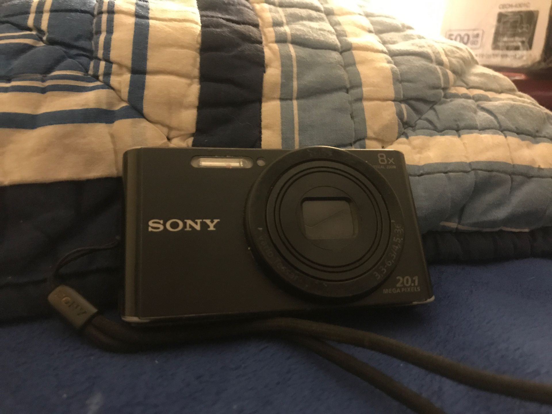 Cyber shot Sony camera still works in good condition