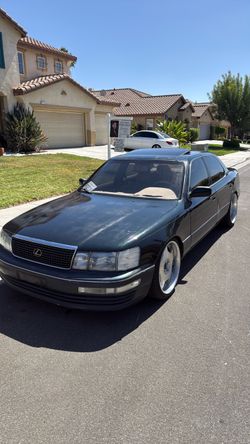 1991 Lexus LS 400