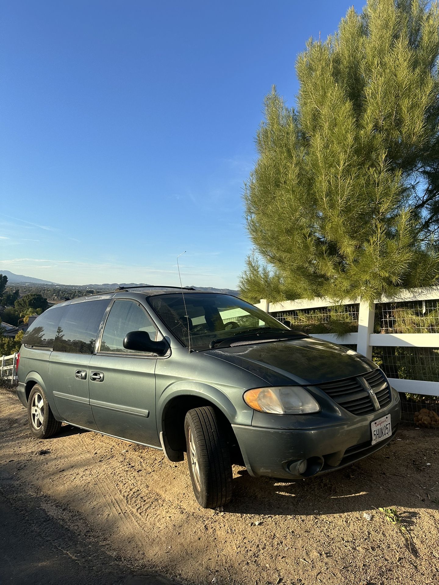 2005 Dodge Caravan