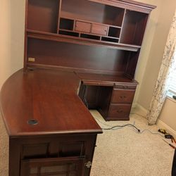 Desk And File Cabinet 
