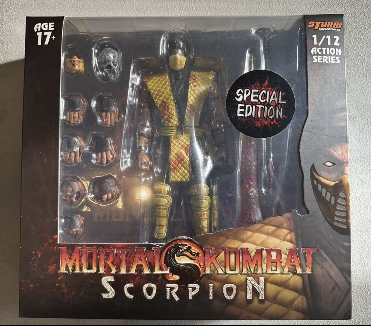 Storm Collectibles Mortal Kombat Sub-zero & Scorpion Blood Edition