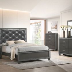 4 Pc Queen Bedroom Set