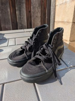 Sk8-Hi Vans