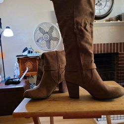 Cleaning out my  closet.  All In Excellent Condition.  Message Me For Prices & Sizes Plz.