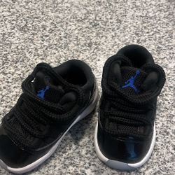 Jordan 11 
