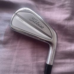 Titleist T200
