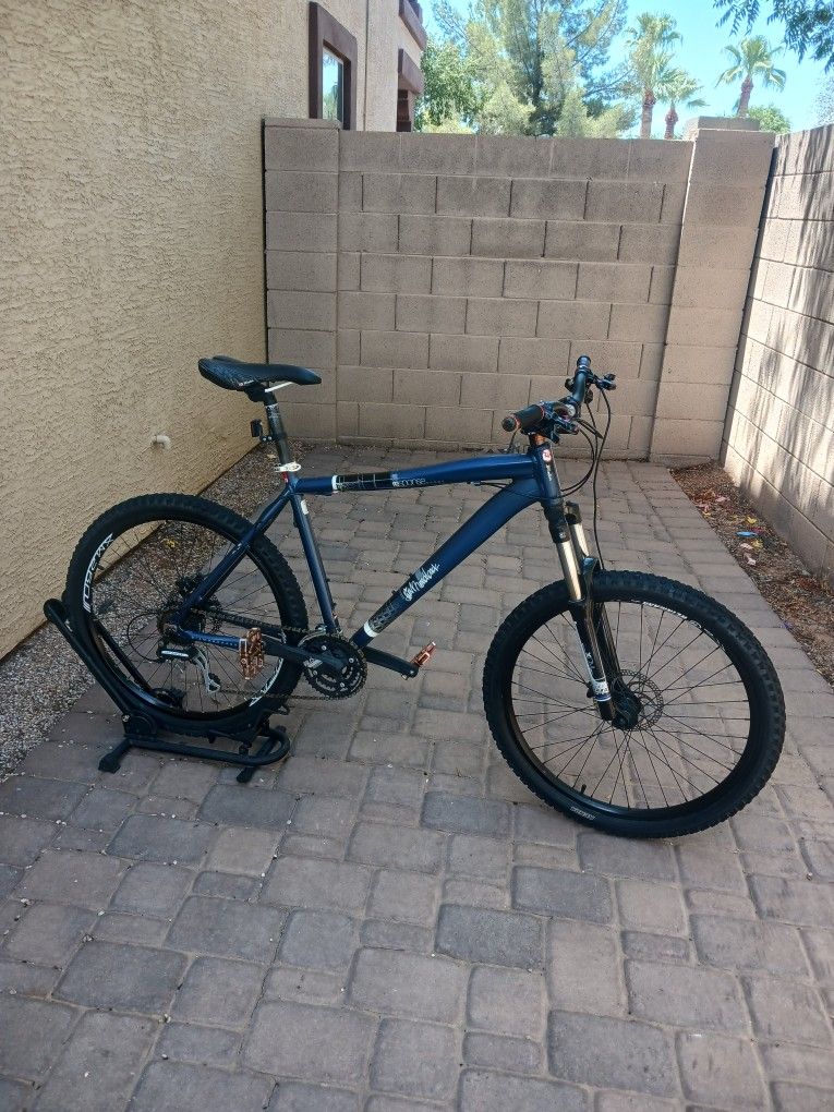dual piston mountain bike brakes