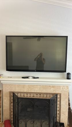 60” LG PLASMA TV
