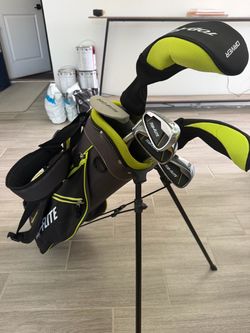 Top Flite Kids Left-Handed Golf Club Set w/ Stand Bag