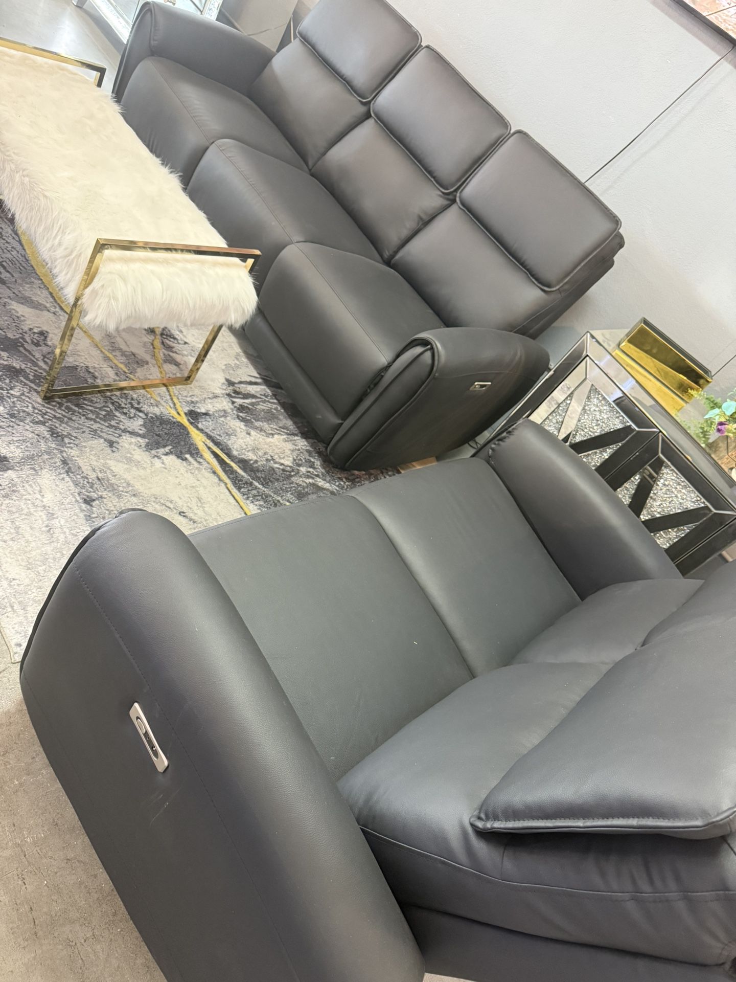 Power Recliner Set $1,200