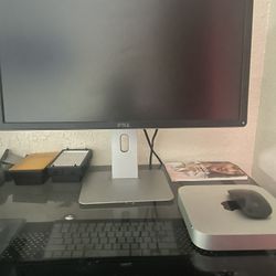 Apple Magic Keyboard 2 with Magic Mouse 2 -- black   Apple Mac mini Core i5 4GB 500GB Desktop Open Box Excellent