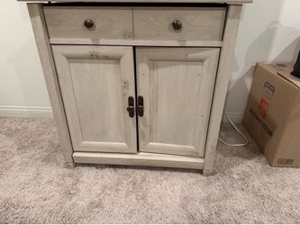 Free night stand top is loose and needs fixing