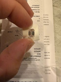 IGI Lab-Grown Emerald Cut Diamond 2.05ct E VS2 Excellent Cut 8.46x6.11