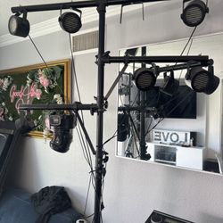 Complete LED Lighting Set Up 