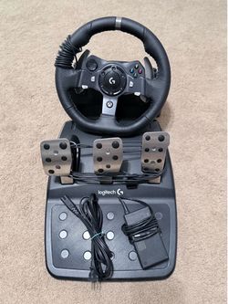 Logitech G920 with Vevor stand