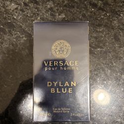 Versace Dylan Blue 