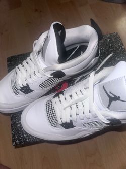 Air Jordan 4 military black size 10