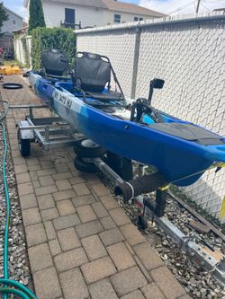 2 person Kayak Tandem 14’ with trailer