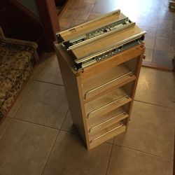 Cabinet organizer