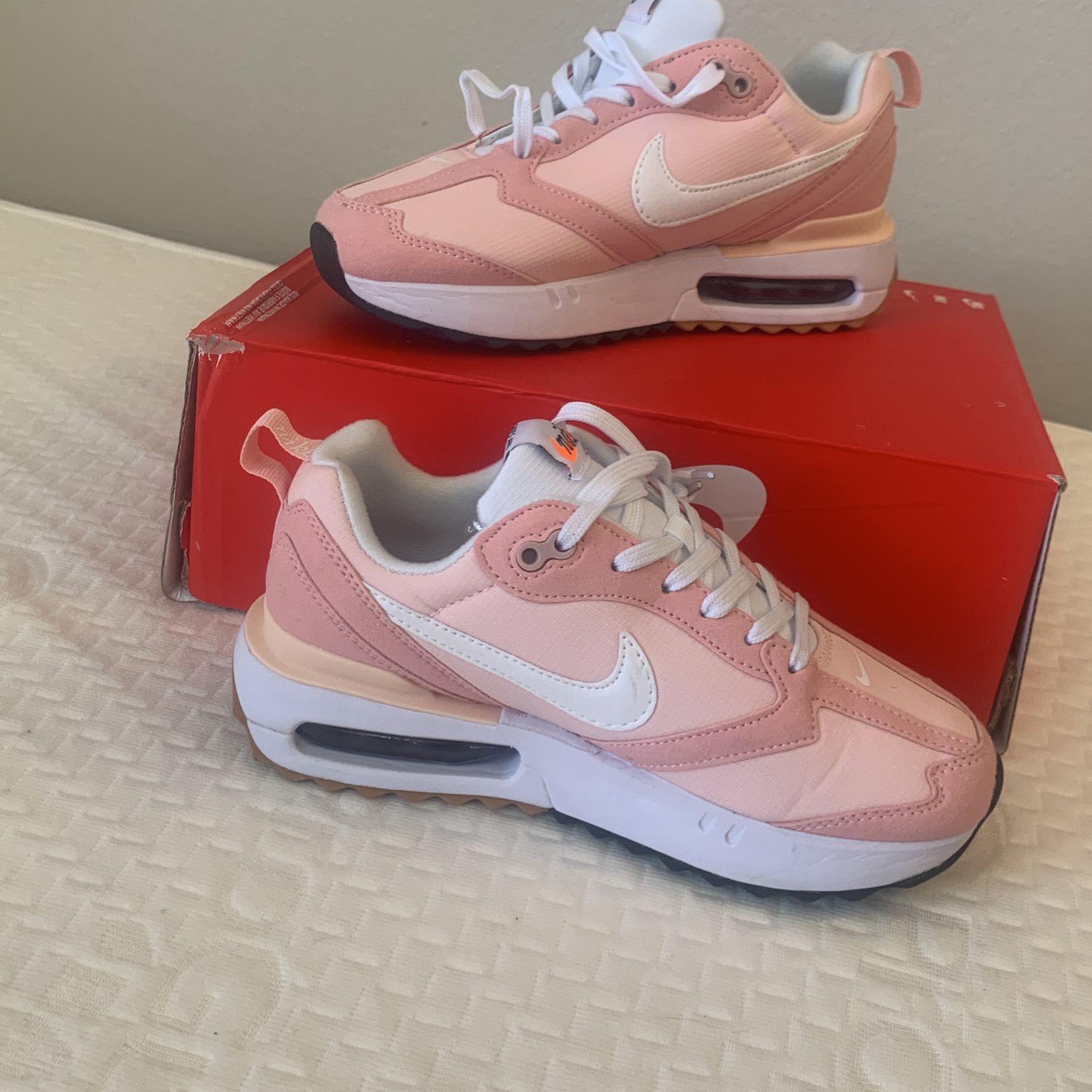 Pink Nike Shoe 