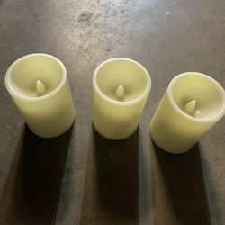 Set Of 3 Candles Battery Operated 