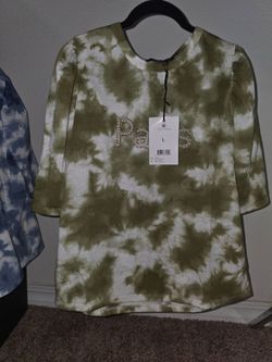 Women’s Olive Tie Dye Paris Top Size Large New