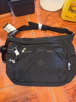 Kipling Purse