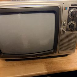Very Old Vintage Samsung Tv  Working