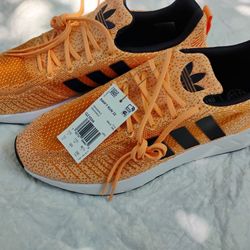 Adidas Swift Run Size 12