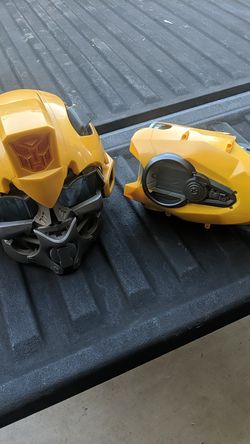 BubbleBee helmet and weapon