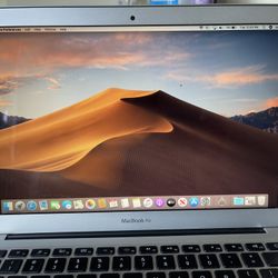 Apple Macbook Air 13.3” Intel I5 8GB Ram 128 GB SSD Great Condition 