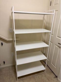 Shelf