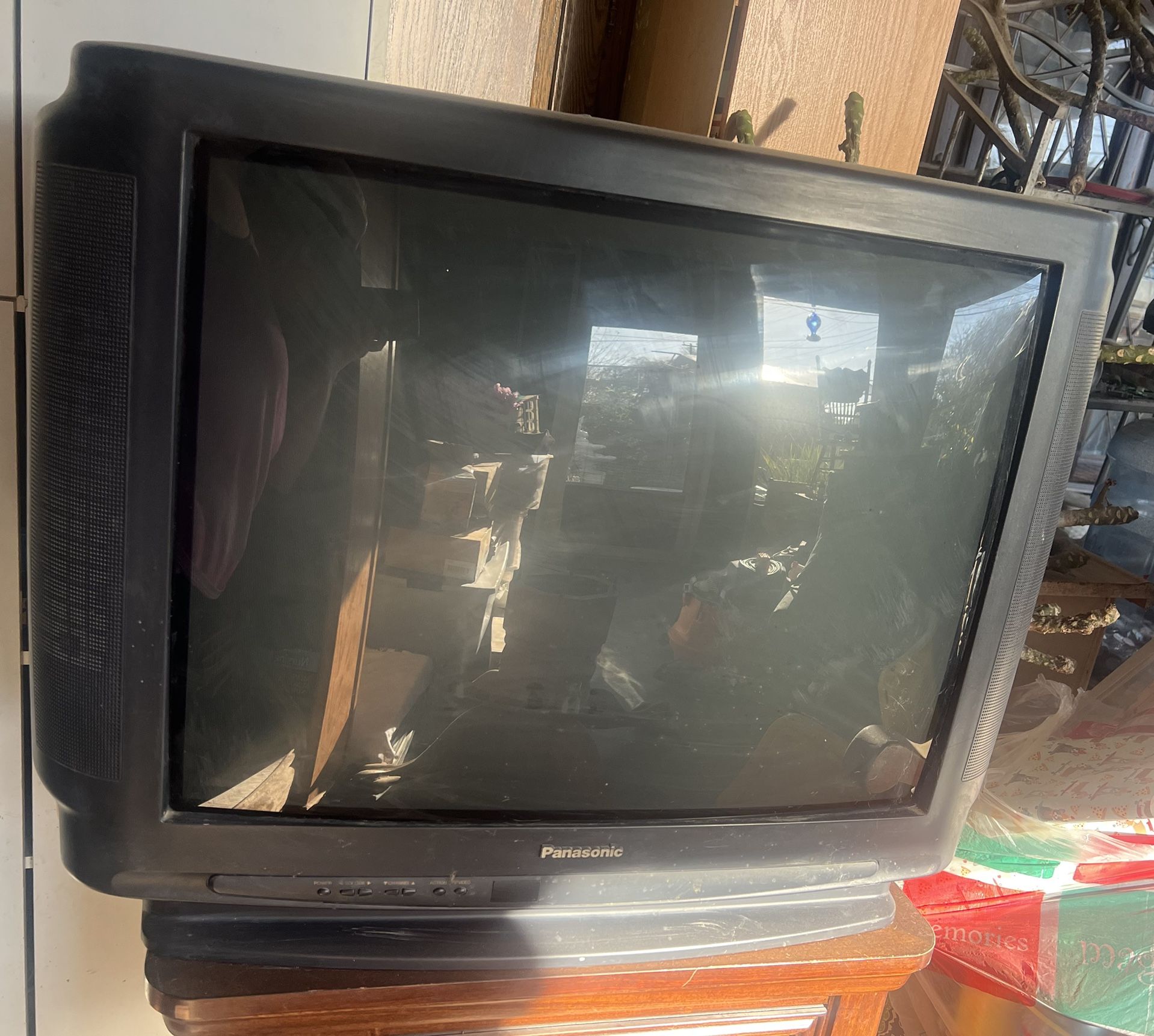 Vintage working Ct 27g31u panasonic tv 27” Color