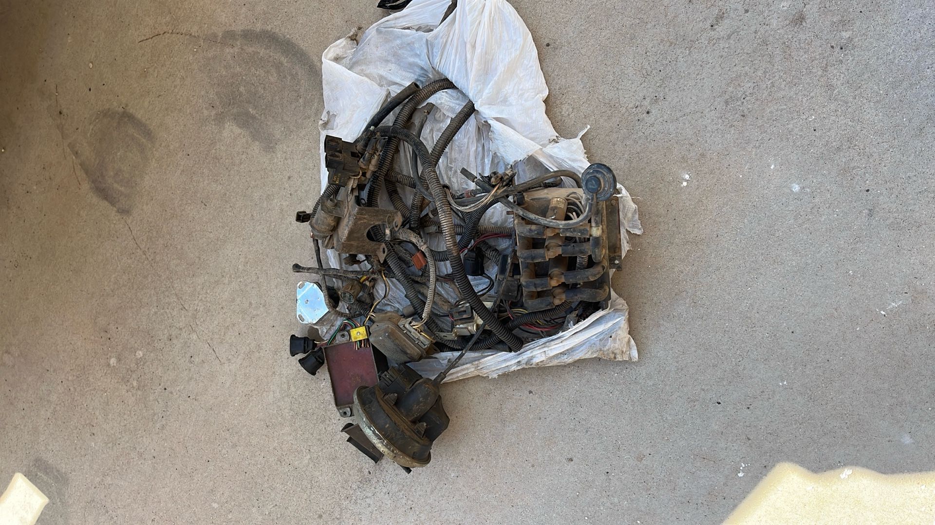 1980 Ford Bronco F150 Engine Bay Wiring