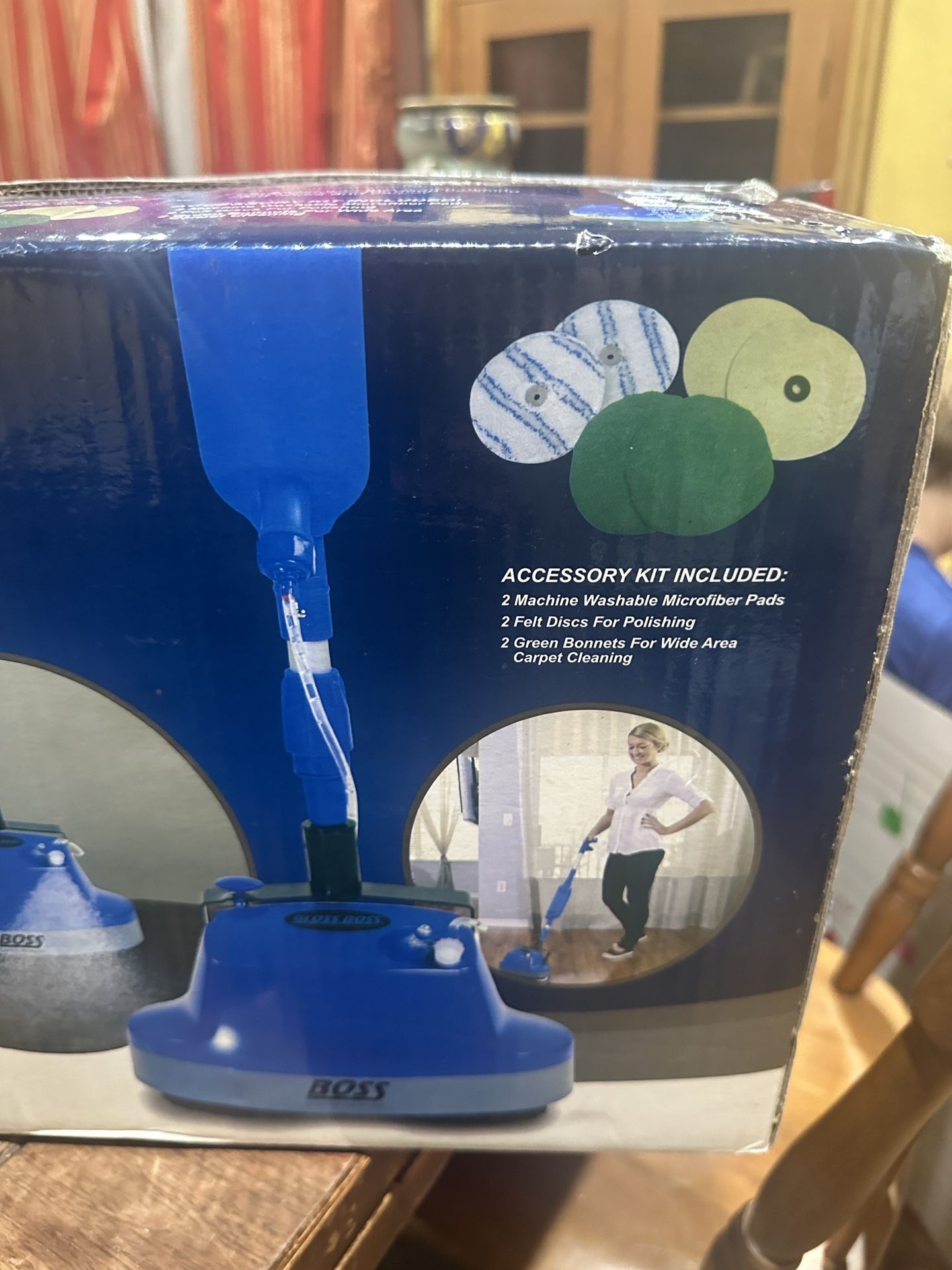 NEW IN BOX!  Gloss Boss Wet Floor Scrubber & Polisher Commercial grade Motor 