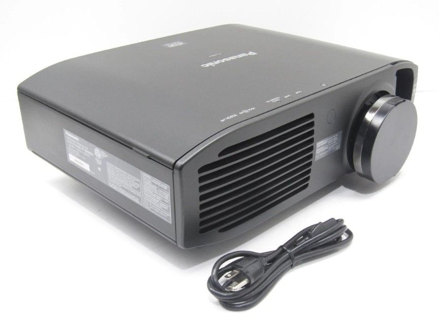 Panasonic 3D Projector -2400 Lumens, 1080p (1920 x 1080) Resolution, 480Hz Processing (Sports, Gaming, 3D), 2x Optical Power Zoom w Lens Shift!
