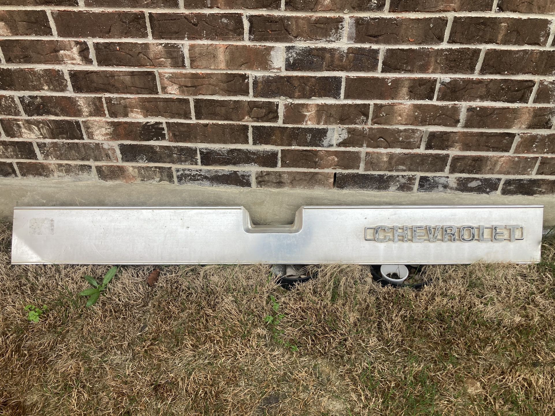 Chevy Chrome Tailgate Trim