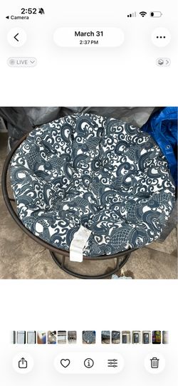 Papas an outdoor/indoor chair