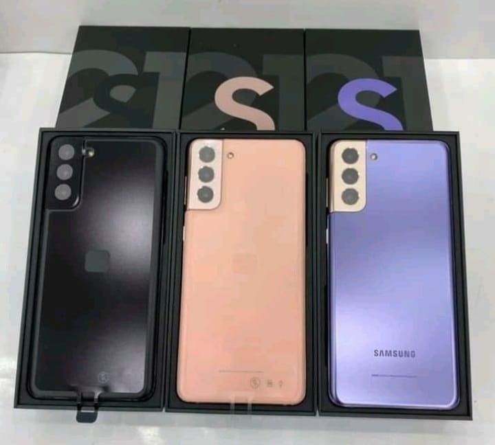 New In Box Samsung Galaxy S21 5G 128Gb Unlocked