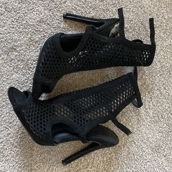 Heels Size 8