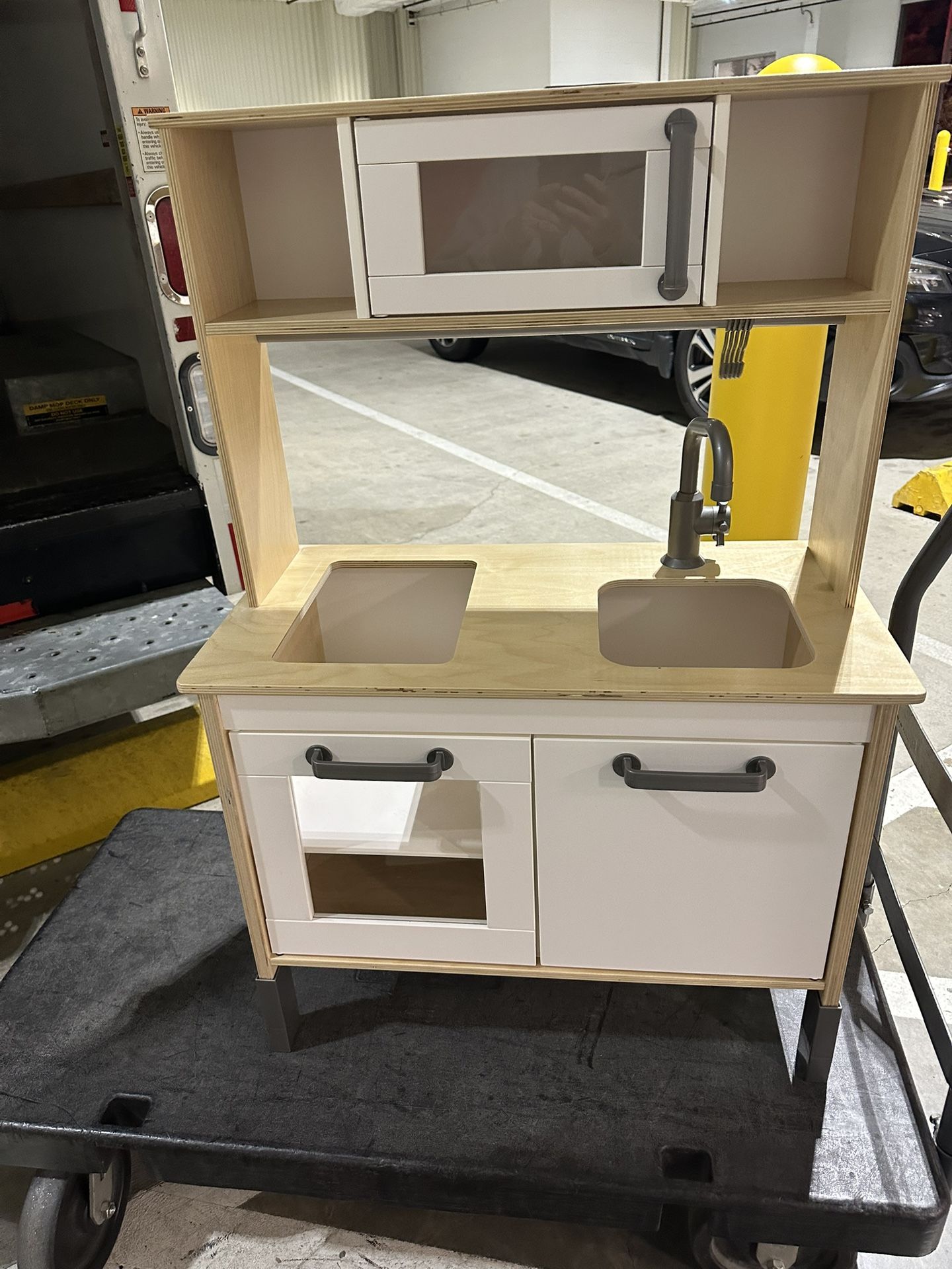 Kids Kitchen