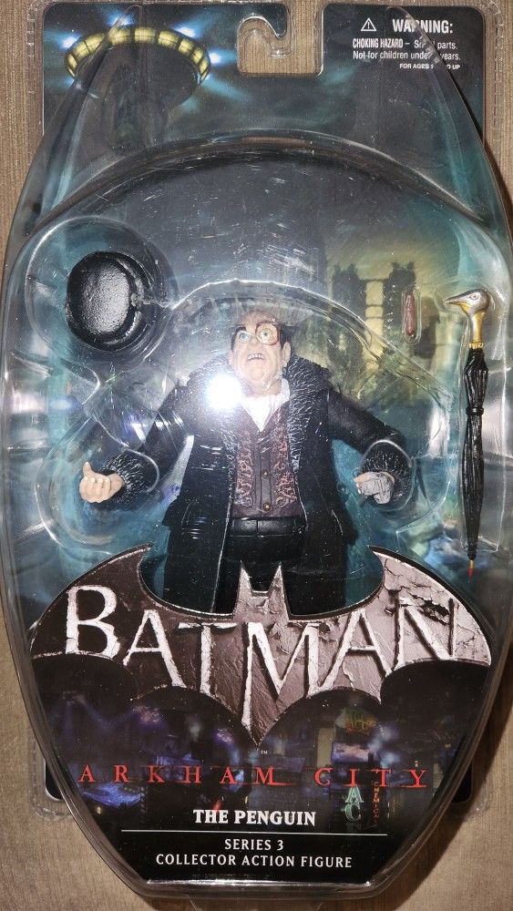 DC Collectibles Batman Arkham City The Penquin 