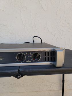 Yamaha Power Amplifier P7000s