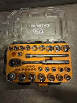GEARWRENCH SAE & Metric Socket Ratchet Set - Incomplete