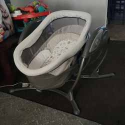 Graco Baby swing