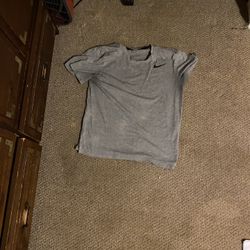 Nike T Shirt