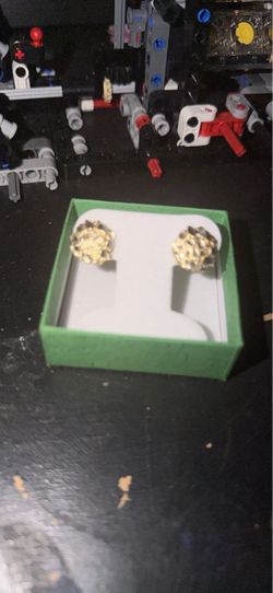 10k nugget earrings