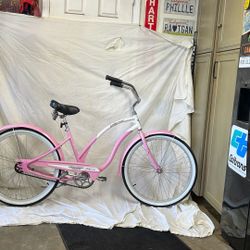 26” ELECTRA brand Beach, Cruiser, Bicycle, Single Speed, Coaster Brake Ready To Ride As Pictured. Please Check My Other Listings For More Cool Bikes L