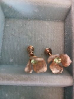 Vintage Clip On Earrings