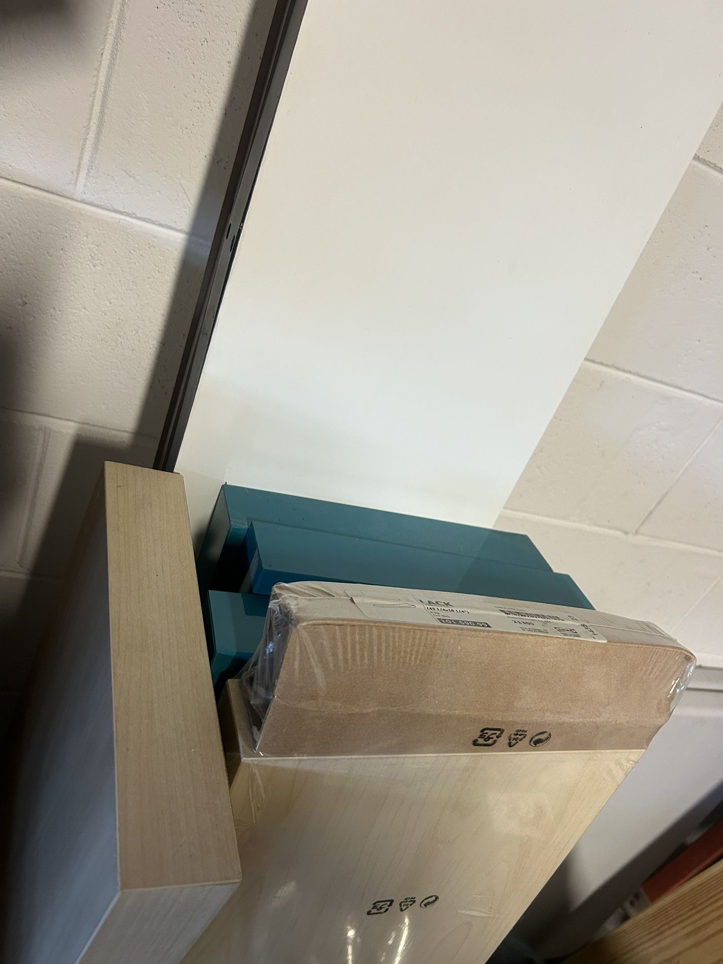 Floating Shelves - 7 Pieces